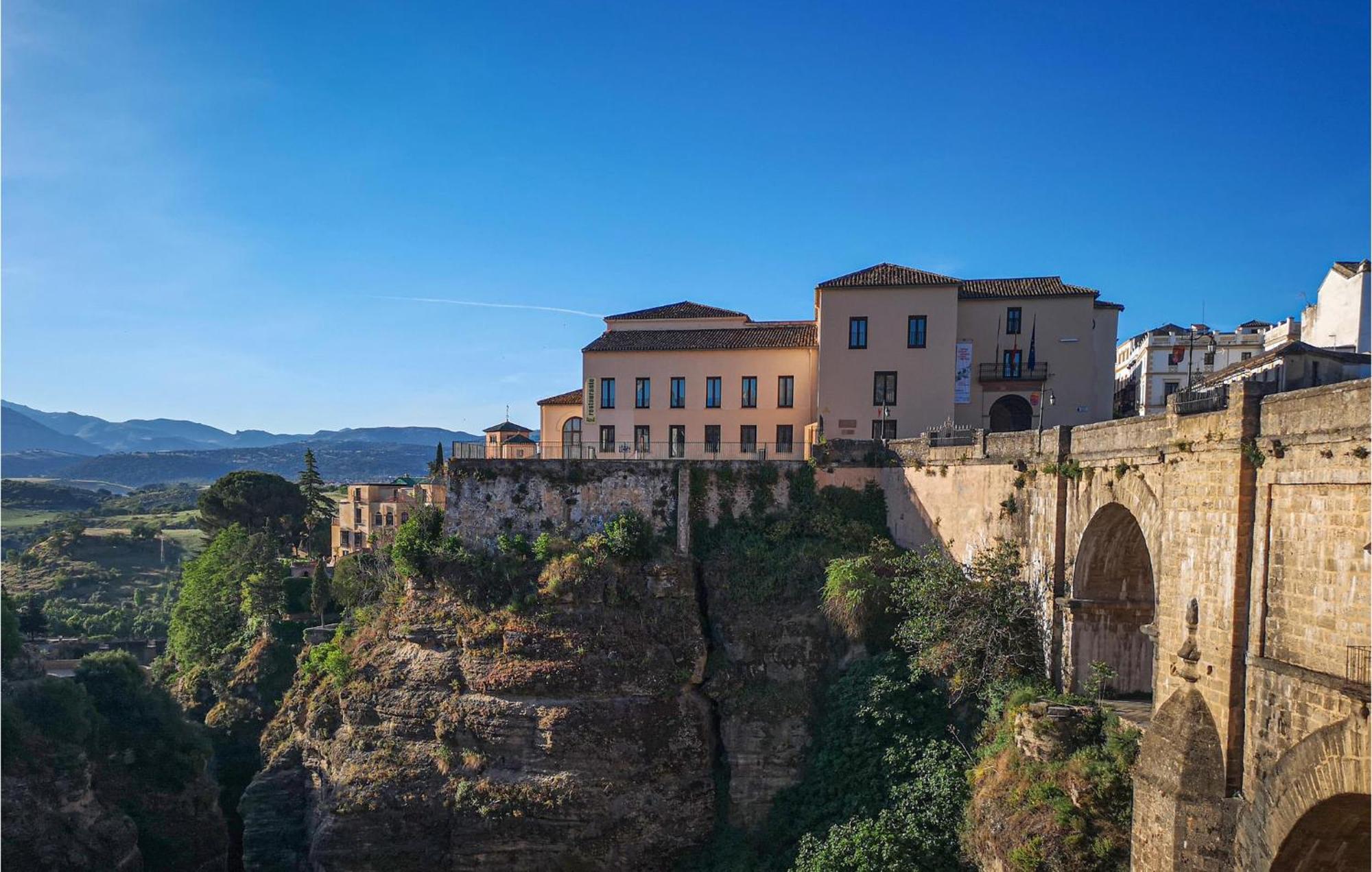 Awesome Home In Algatocín 外观 照片